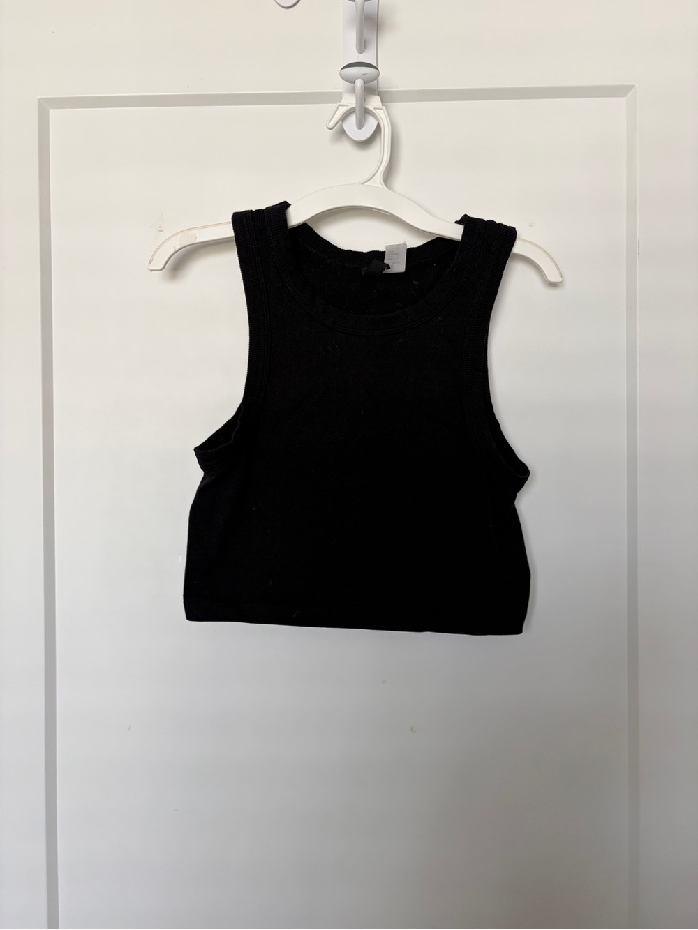 Divided Black Ribbed Crop Tank - Women